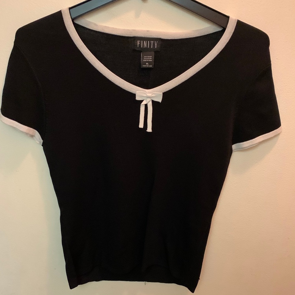 Finity Black & White Blouse